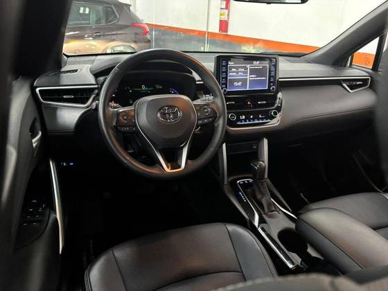 TOYOTA COROLLA CROSS 1.8 VVT-I HYBRID FLEX XRV CVT